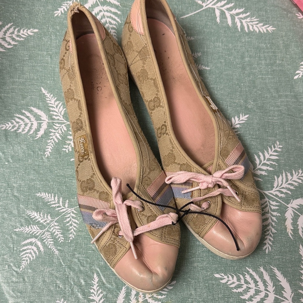 Gucci GG Monogram Canvas Ballet Flats - Pink/Tan - size 39 8-9